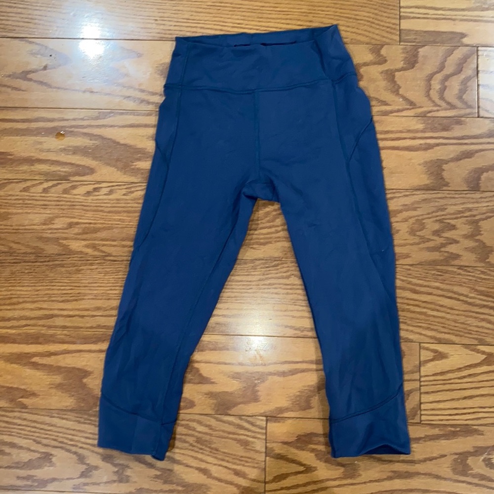 Cropped LULULEMON leggings